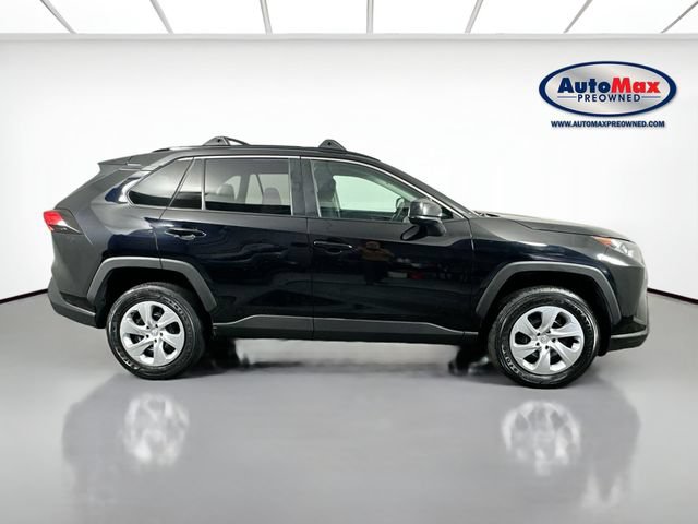 Used 2021 Toyota RAV4 LE AWD/4WD image 7