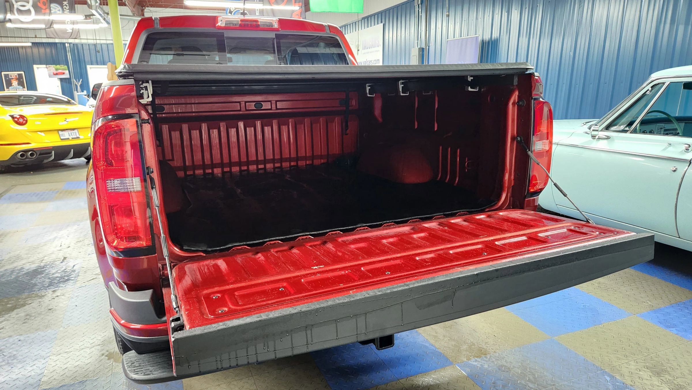 Used 2021 Chevrolet Colorado LT w/ LT Convenience Package image 59