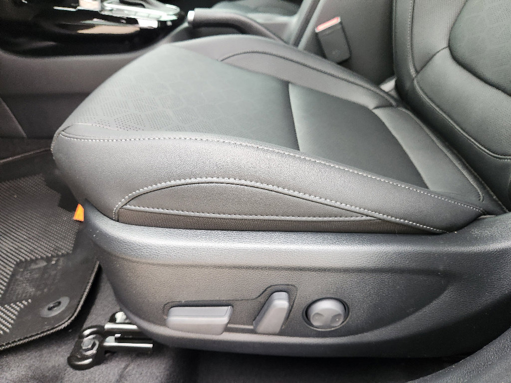 New 2026 Kia Seltos EX image 17