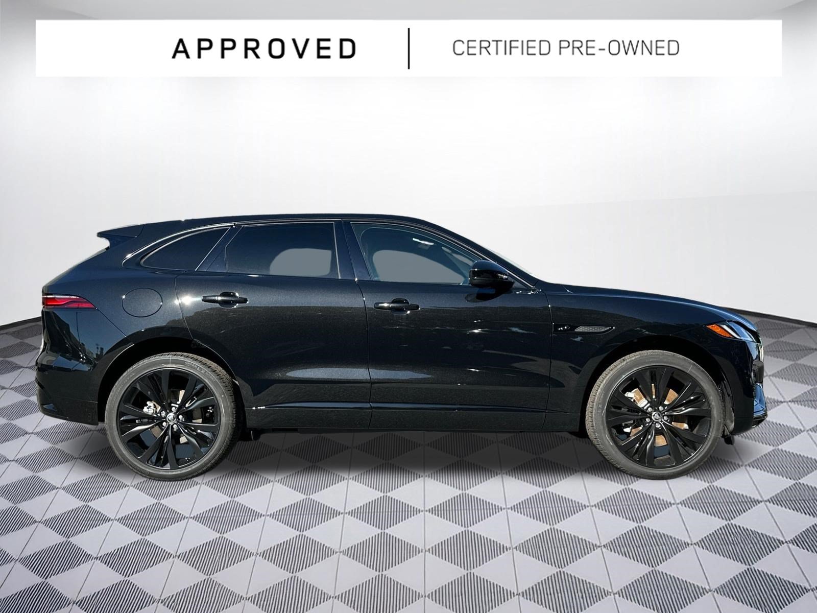 Used 2025 Jaguar F-PACE R-Dynamic S AWD/4WD image 7