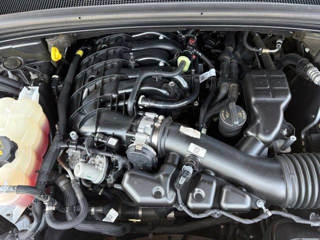 Used 2023 Jeep Grand Cherokee L Laredo w/ Luxury Tech Group I AWD/4WD image 35