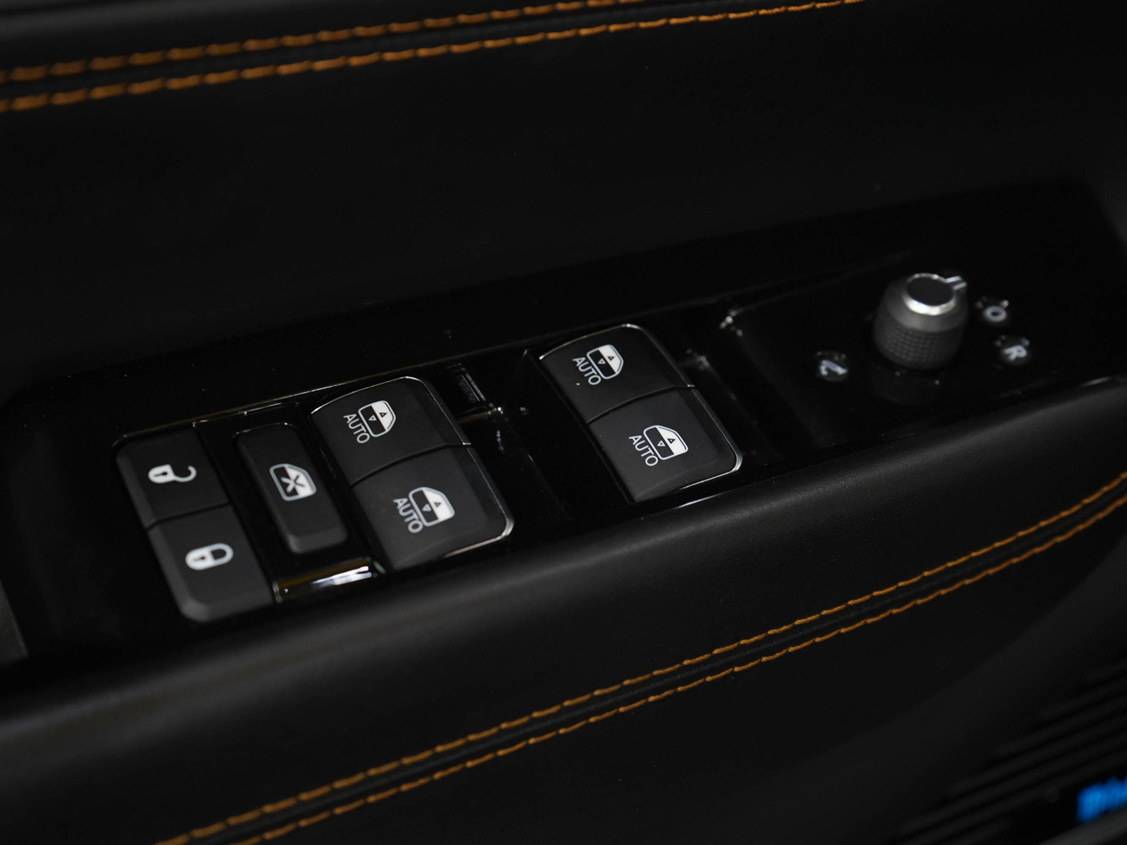 Used 2023 Jeep Grand Wagoneer Series III AWD/4WD image 24