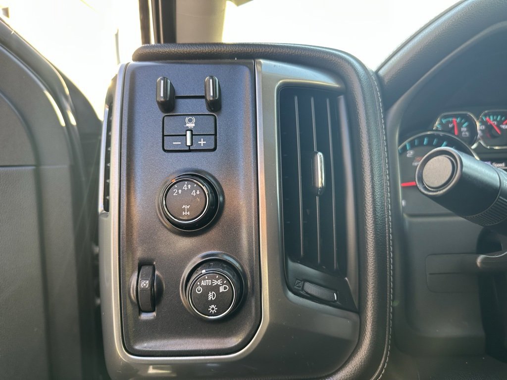 Used 2016 Chevrolet Silverado 2500 LTZ w/ Duramax Plus Package image 22