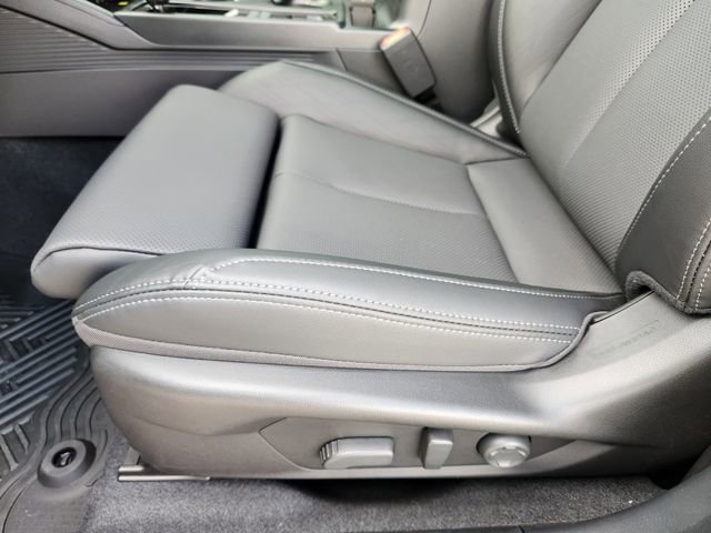 New 2026 Subaru Outback Touring AWD/4WD image 19