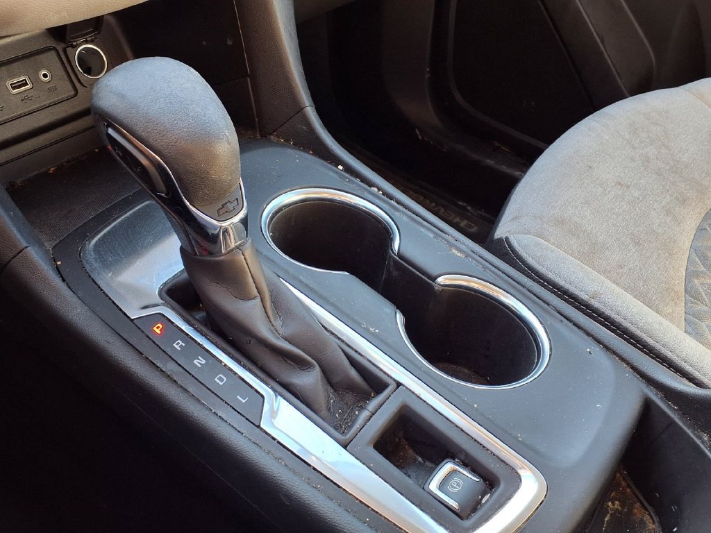 Used 2024 Chevrolet Equinox LS w/ LS Convenience Package FWD image 24