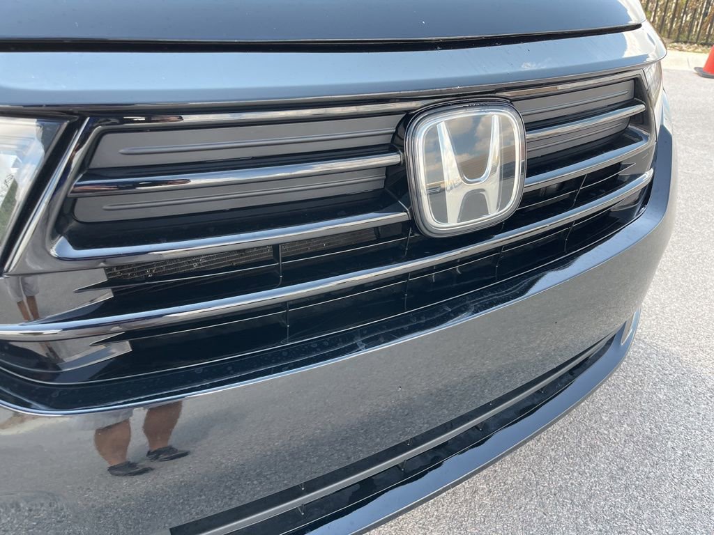 Used 2024 Honda Odyssey Sport image 20