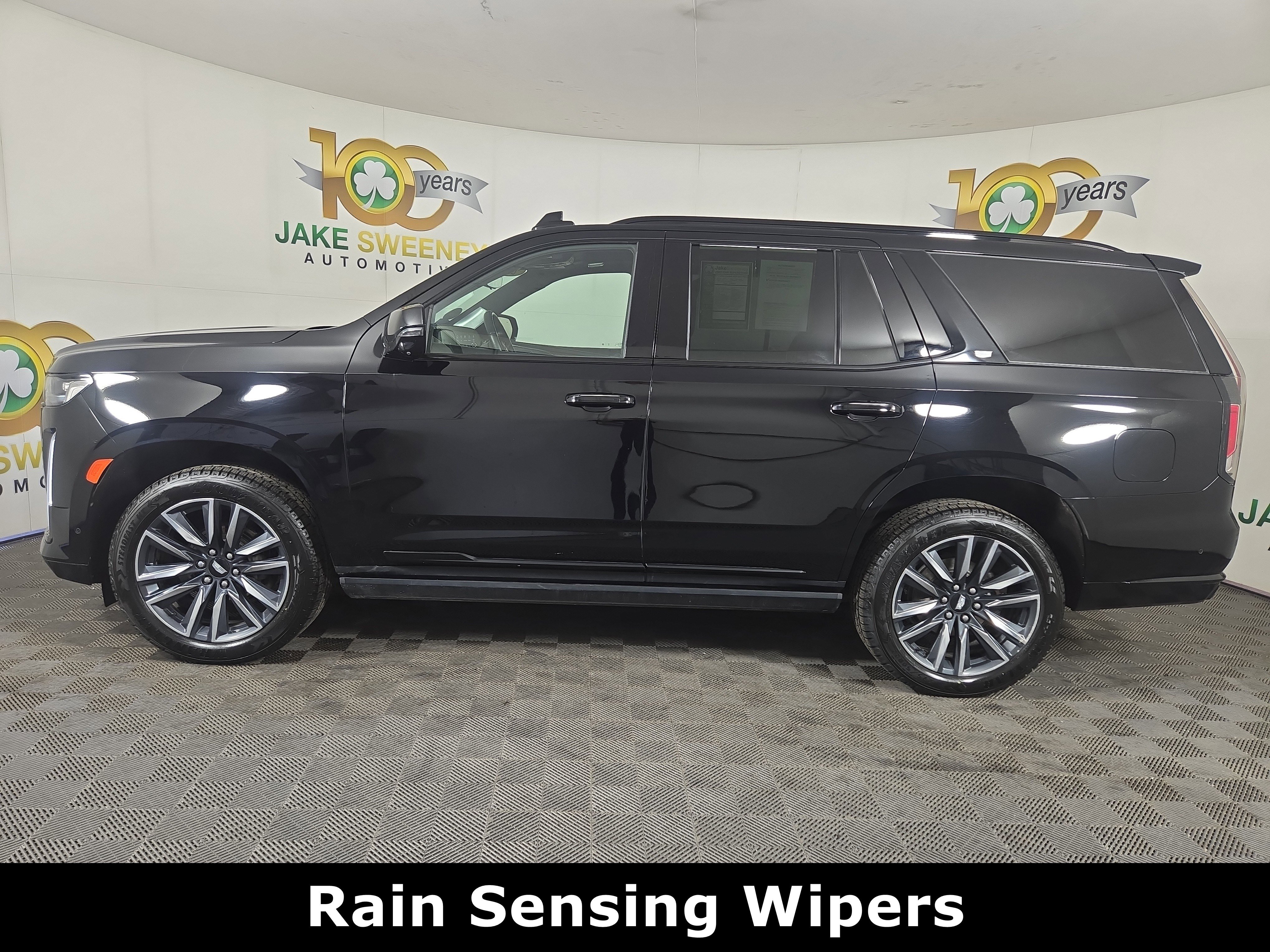 Used 2023 Cadillac Escalade Sport Platinum AWD/4WD image 4
