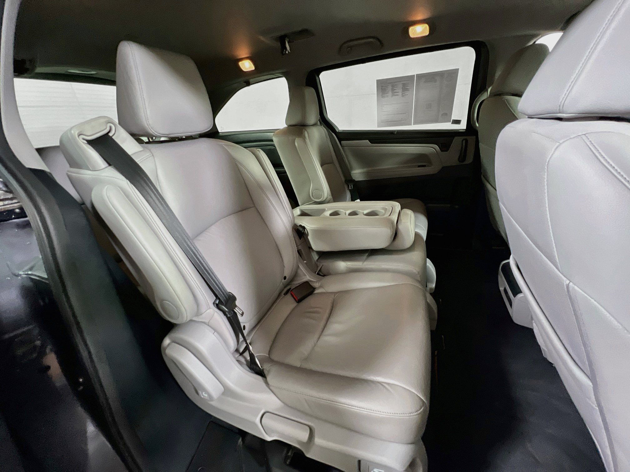Used 2023 Honda Odyssey EX-L image 28