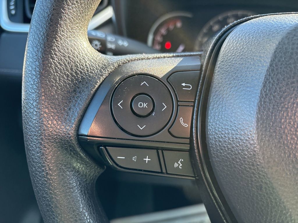 Used 2023 Toyota RAV4 LE image 12