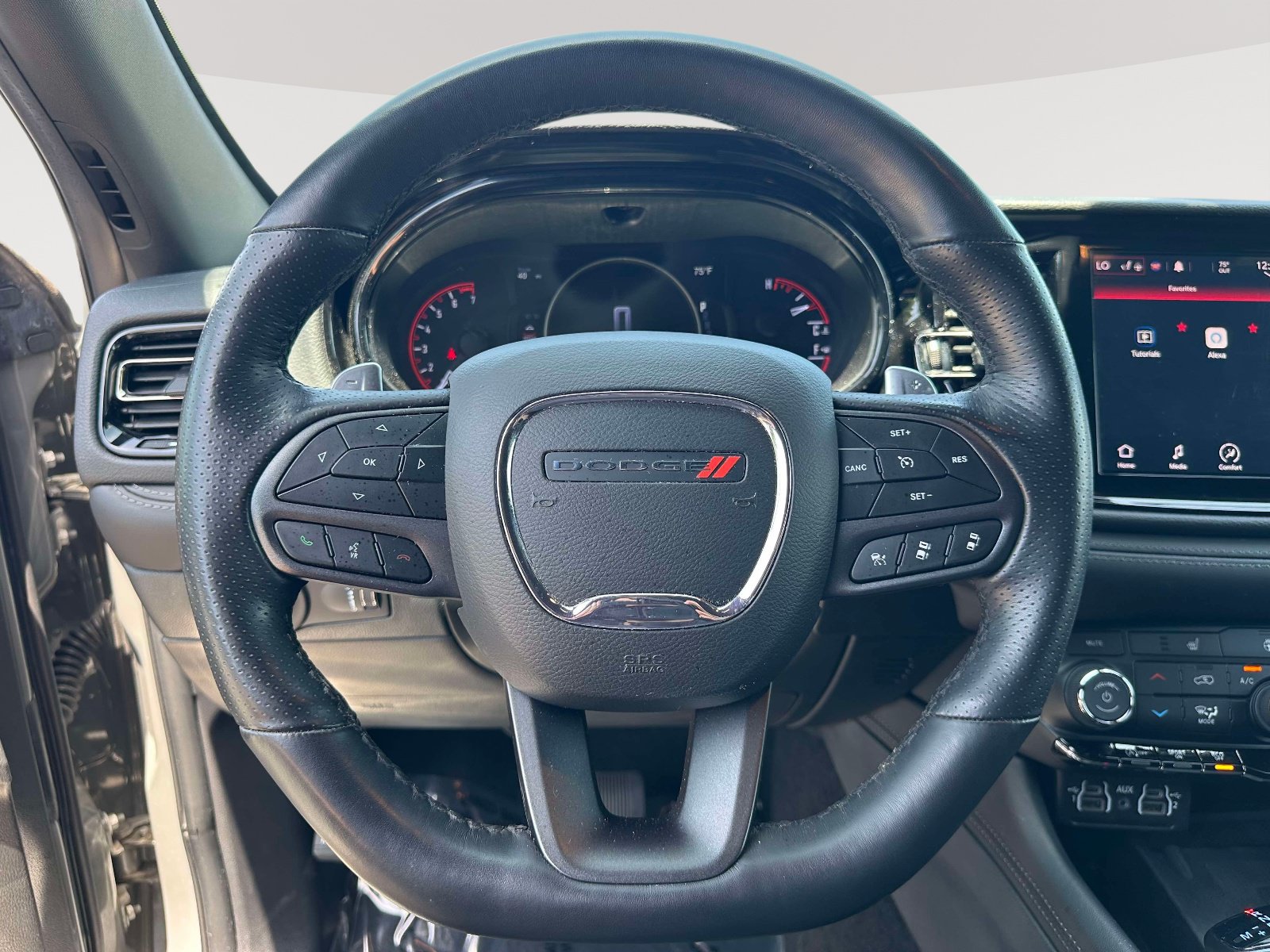 Used 2022 Dodge Durango GT AWD/4WD image 14
