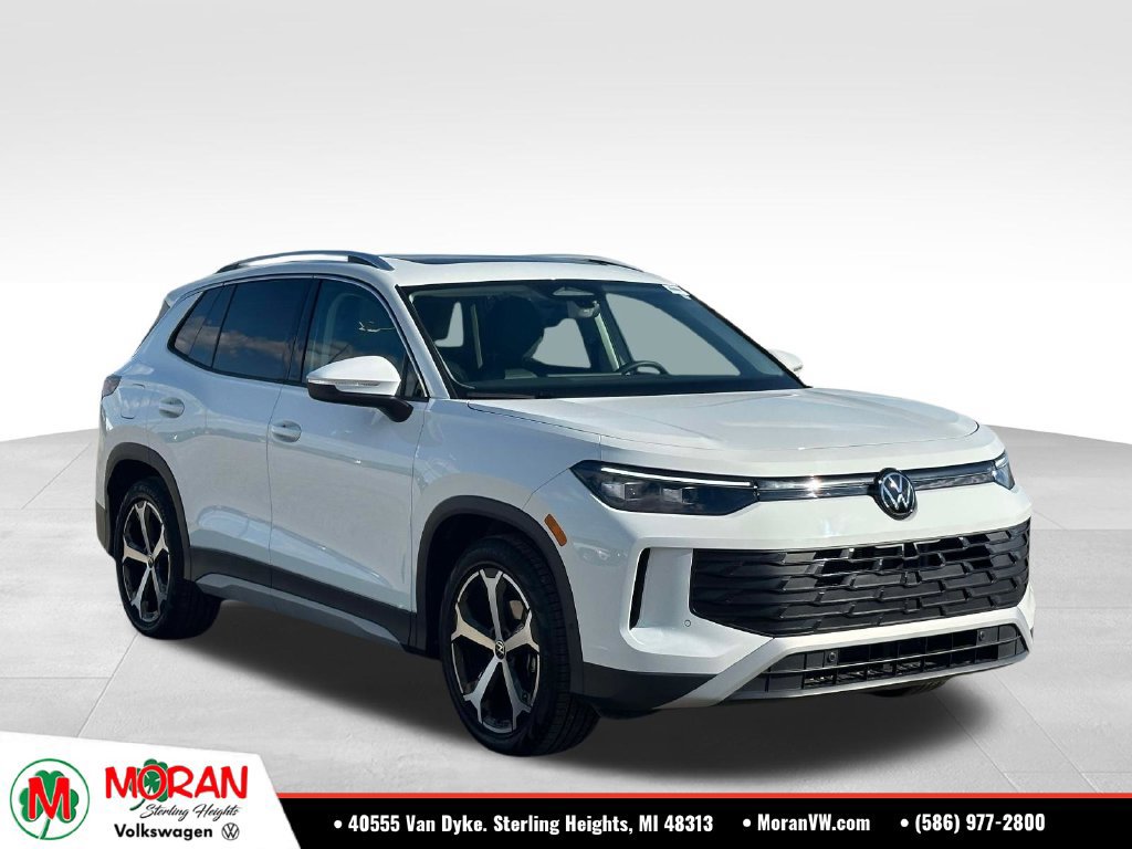 Certified 2026 Volkswagen Tiguan SE w/ Panoramic Sunroof Package FWD image 6