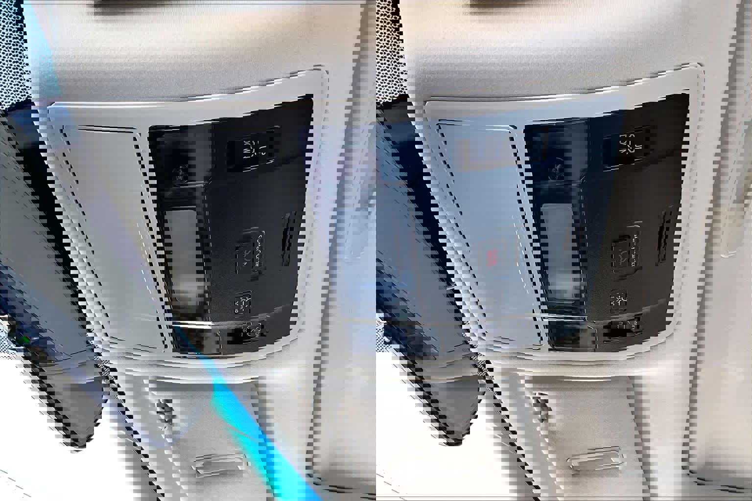 Used 2018 Lexus RX 350 AWD w/ Premium Package image 32