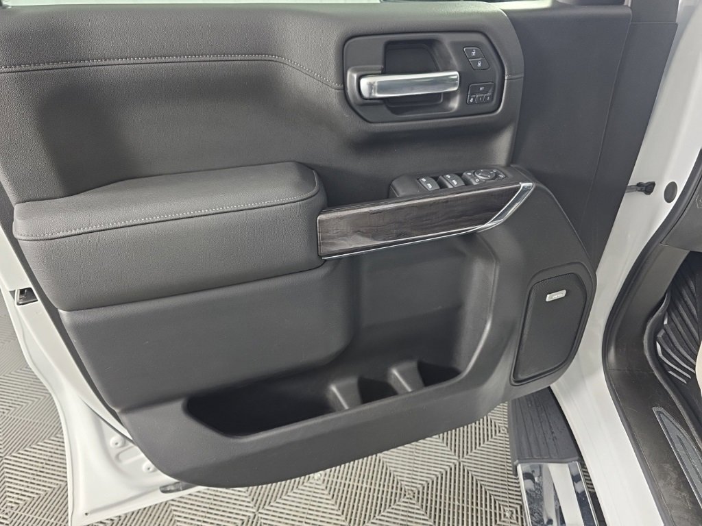 Used 2021 Chevrolet Silverado 1500 LTZ w/ Technology Package image 13