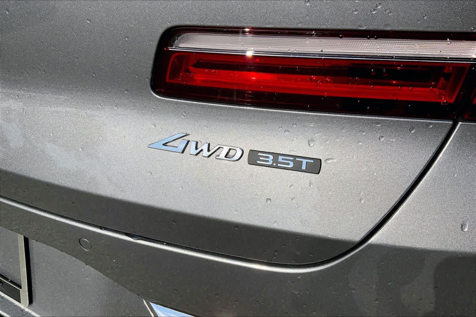 Used 2025 Genesis GV80 3.5T Prestige AWD/4WD image 31