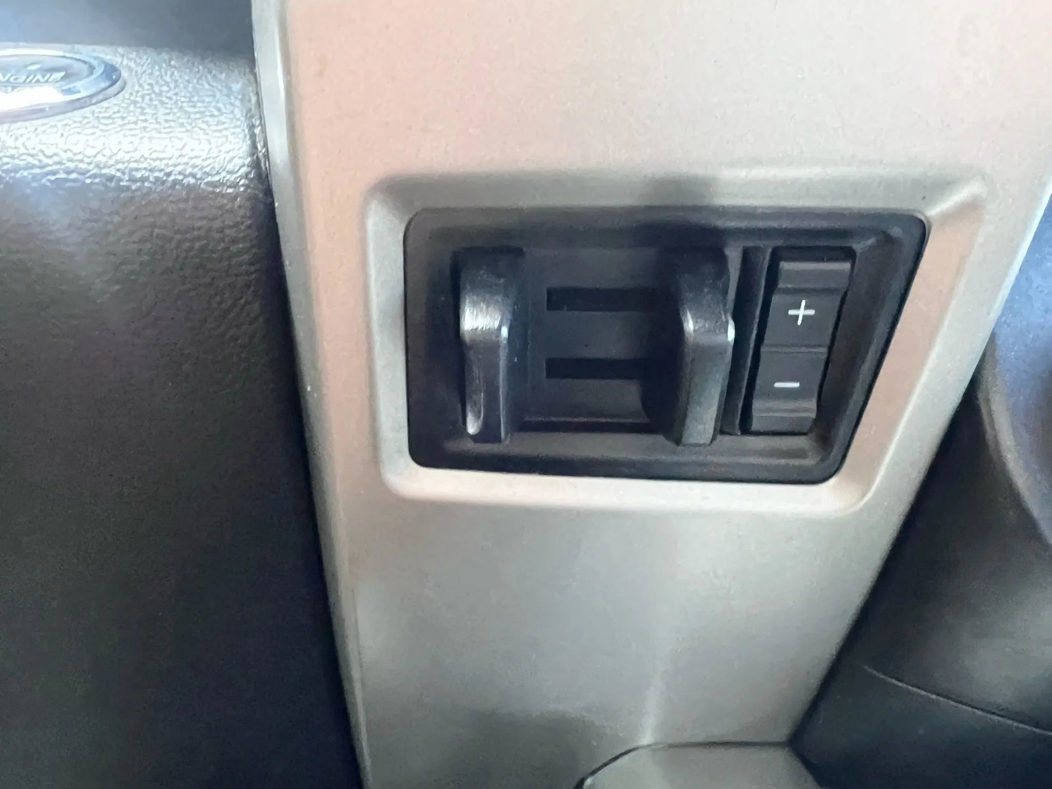 Used 2018 Ford F250 Lariat w/ Lariat Ultimate Package image 23