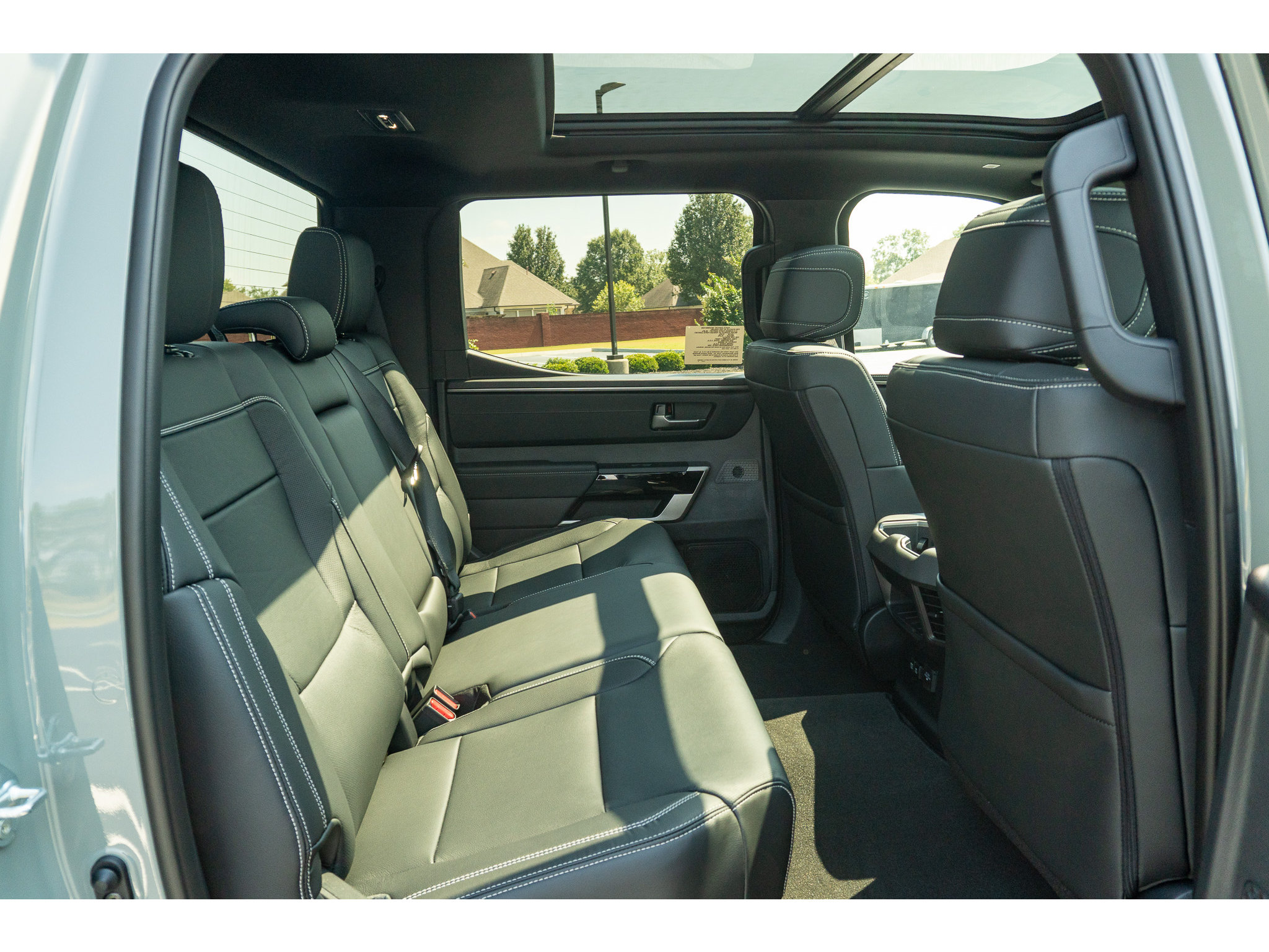 New 2026 Toyota Tundra Limited AWD/4WD image 16