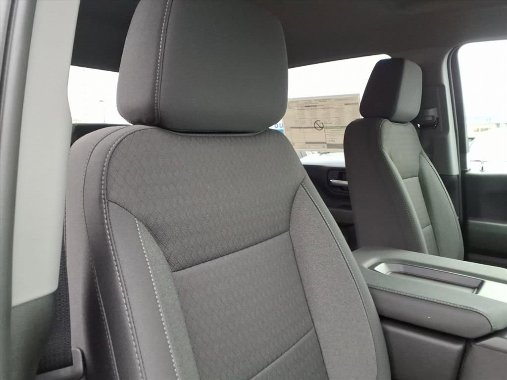 New 2026 Chevrolet Silverado 2500 Custom w/ Custom Value Package image 13