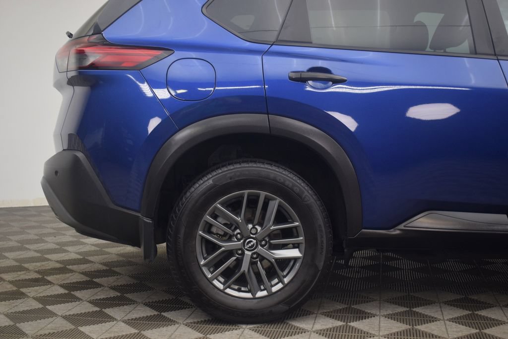 Used 2023 Nissan Rogue S FWD image 28