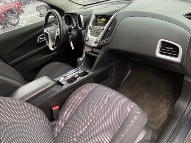 Used 2017 Chevrolet Equinox LT w/ Convenience Package image 22