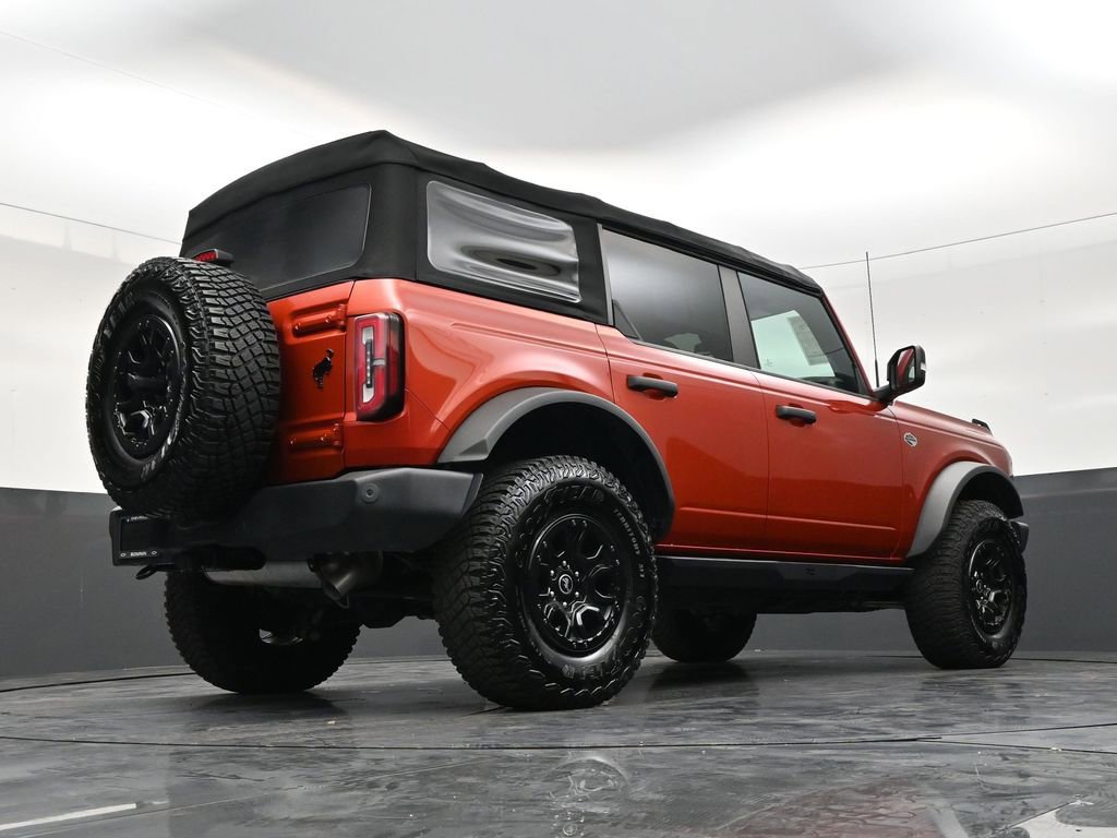 Used 2022 Ford Bronco Wildtrak image 24