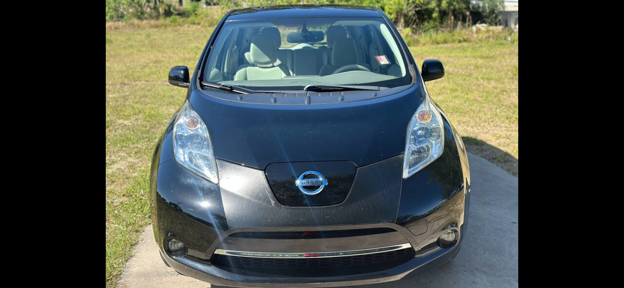 Used 2011 Nissan Leaf SL w/ Eco Design Pkg image 8