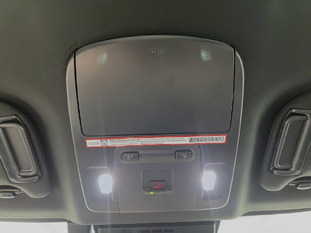 New 2025 Toyota Camry SE FWD image 18