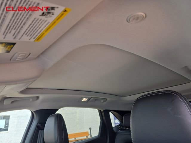 New 2025 Ford Escape Platinum w/ Premium Technology Package image 22