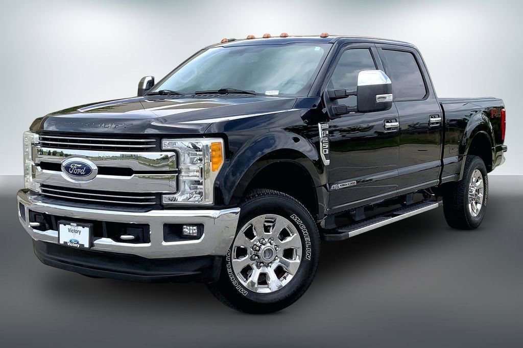 Used 2017 Ford F250 Lariat w/ Chrome Package AWD/4WD image 2