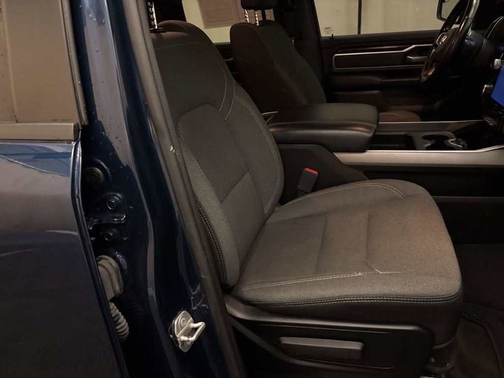 Used 2021 RAM 1500 Big Horn image 24