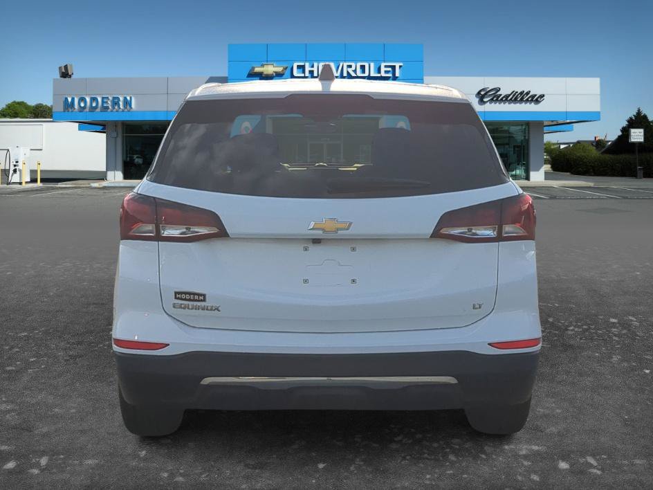 Used 2023 Chevrolet Equinox LT FWD image 3