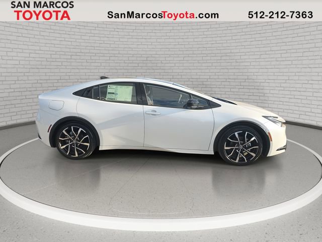 New 2026 Toyota Prius Plug-In Hybrid image 4