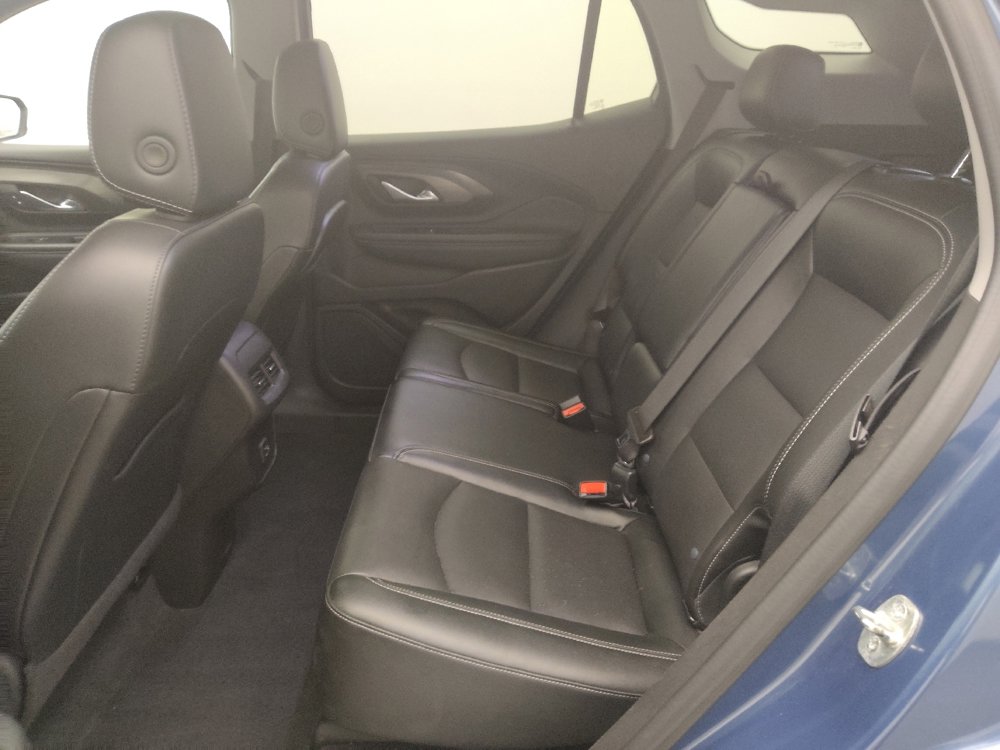 Used 2024 GMC Terrain SLT AWD/4WD image 18