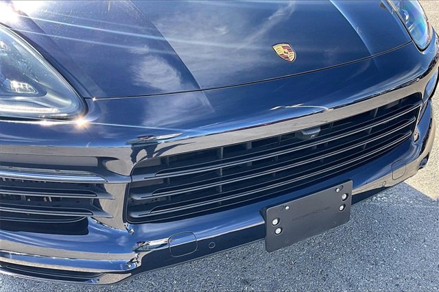 Used 2021 Porsche Cayenne S image 27