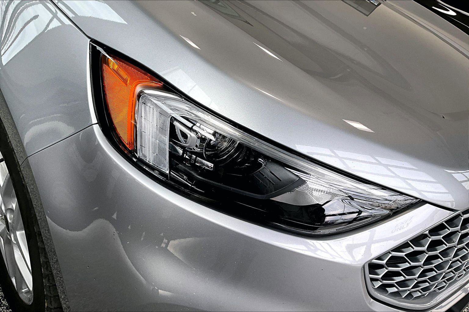 Used 2023 Ford Edge SEL image 30