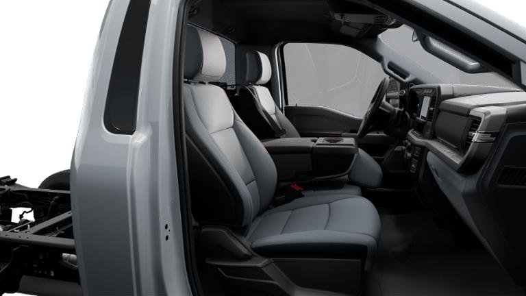 New 2025 Ford F450 XLT w/ XLT Value Package image 27