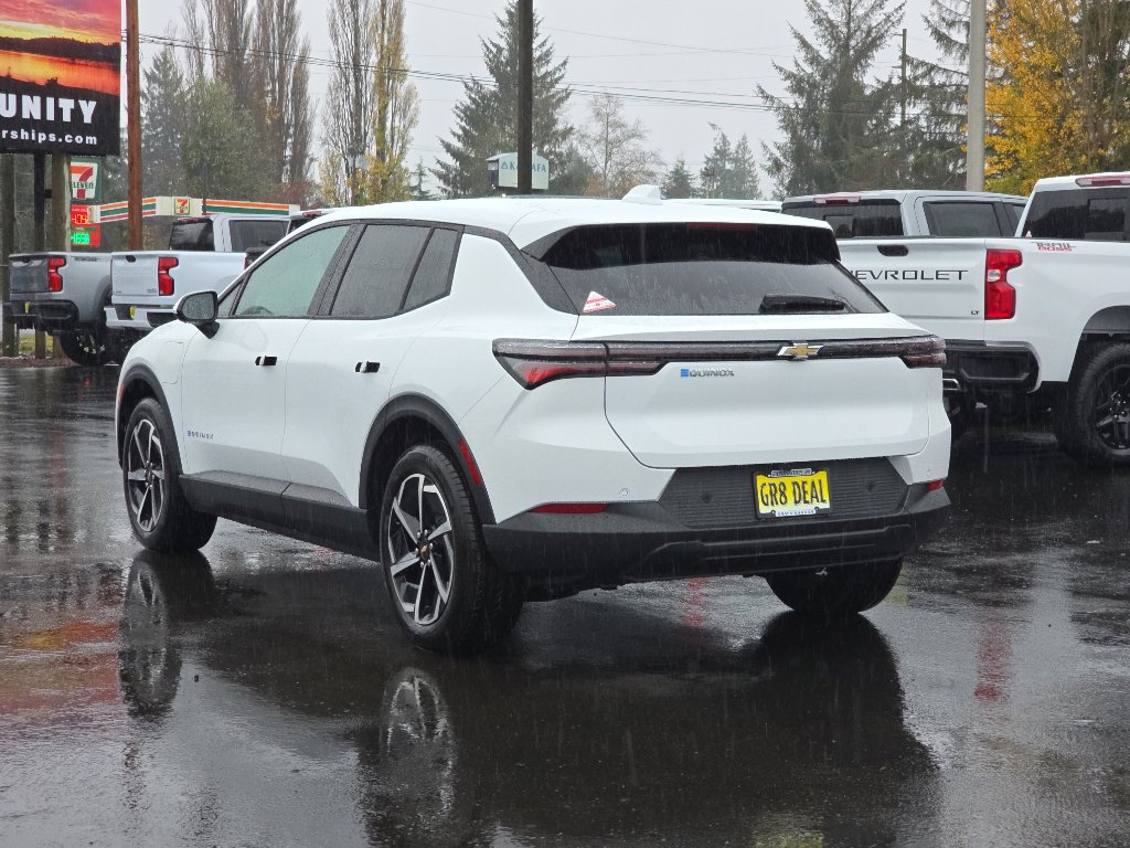 New 2026 Chevrolet Equinox EV LT image 4