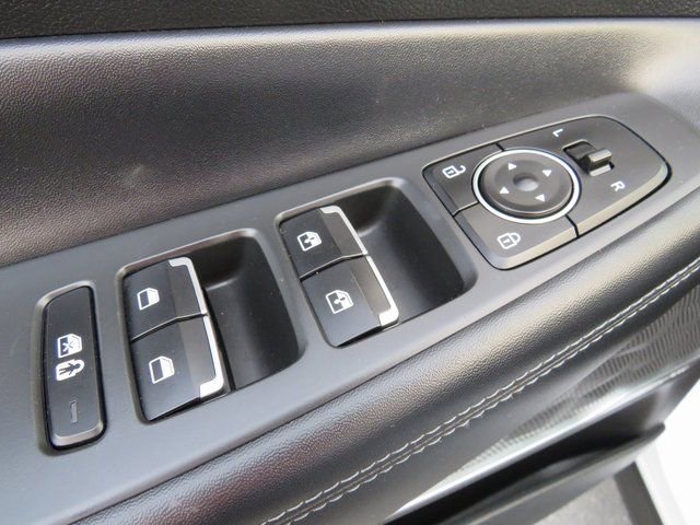 Used 2022 Hyundai Santa Fe SEL Premium image 33