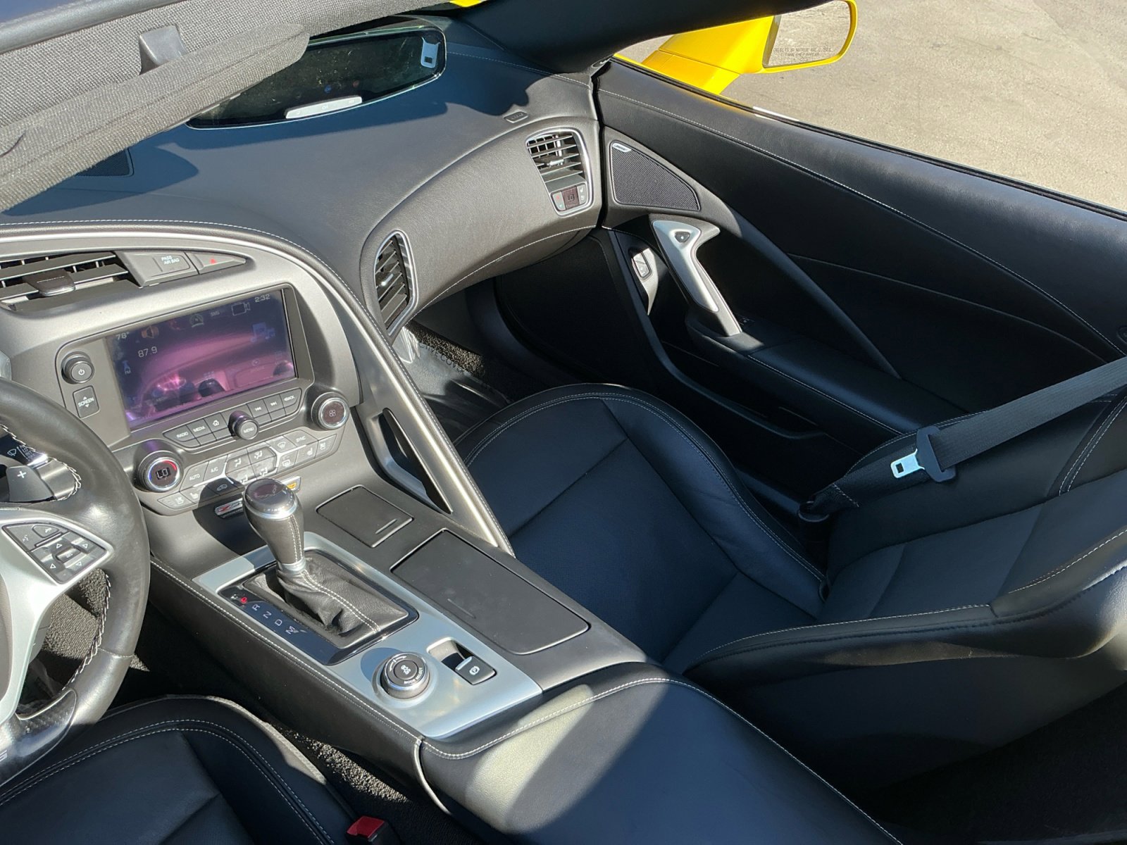 Used 2016 Chevrolet Corvette Z06 w/ 2LZ Preferred Equipment Group image 15