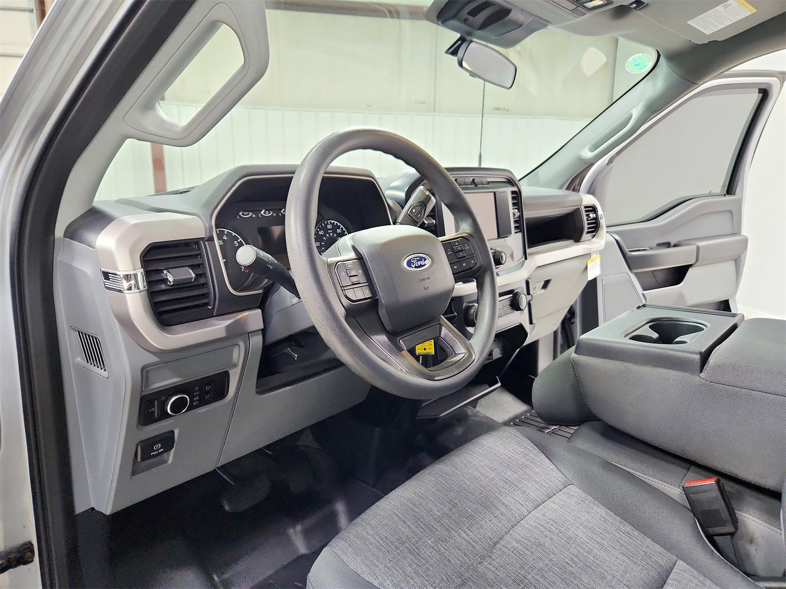 Used 2023 Ford F150 XL image 18