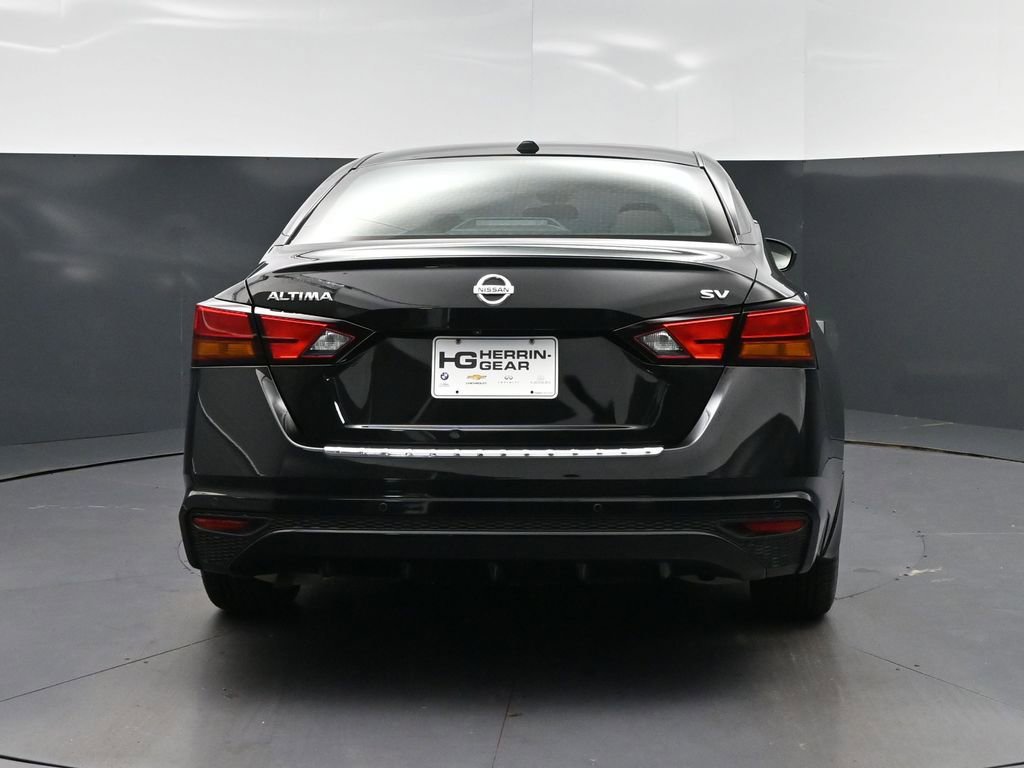 Used 2022 Nissan Altima 2.5 SV FWD image 6