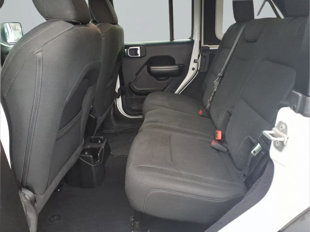 Used 2020 Jeep Wrangler Unlimited Sport image 25