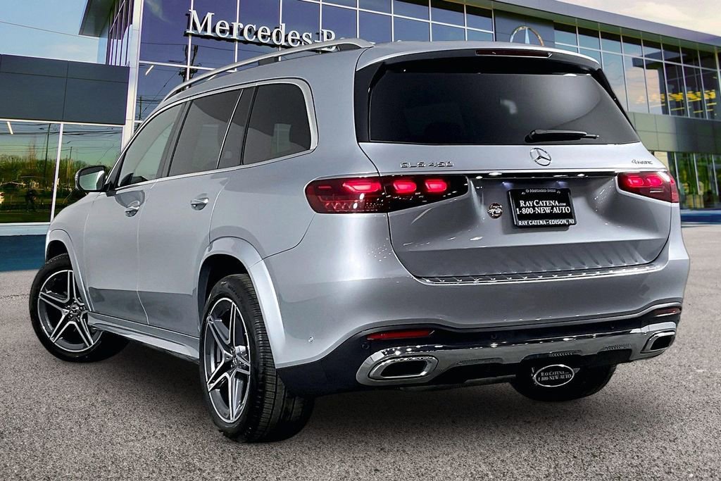 New 2025 Mercedes-Benz GLS 450 4MATIC image 3