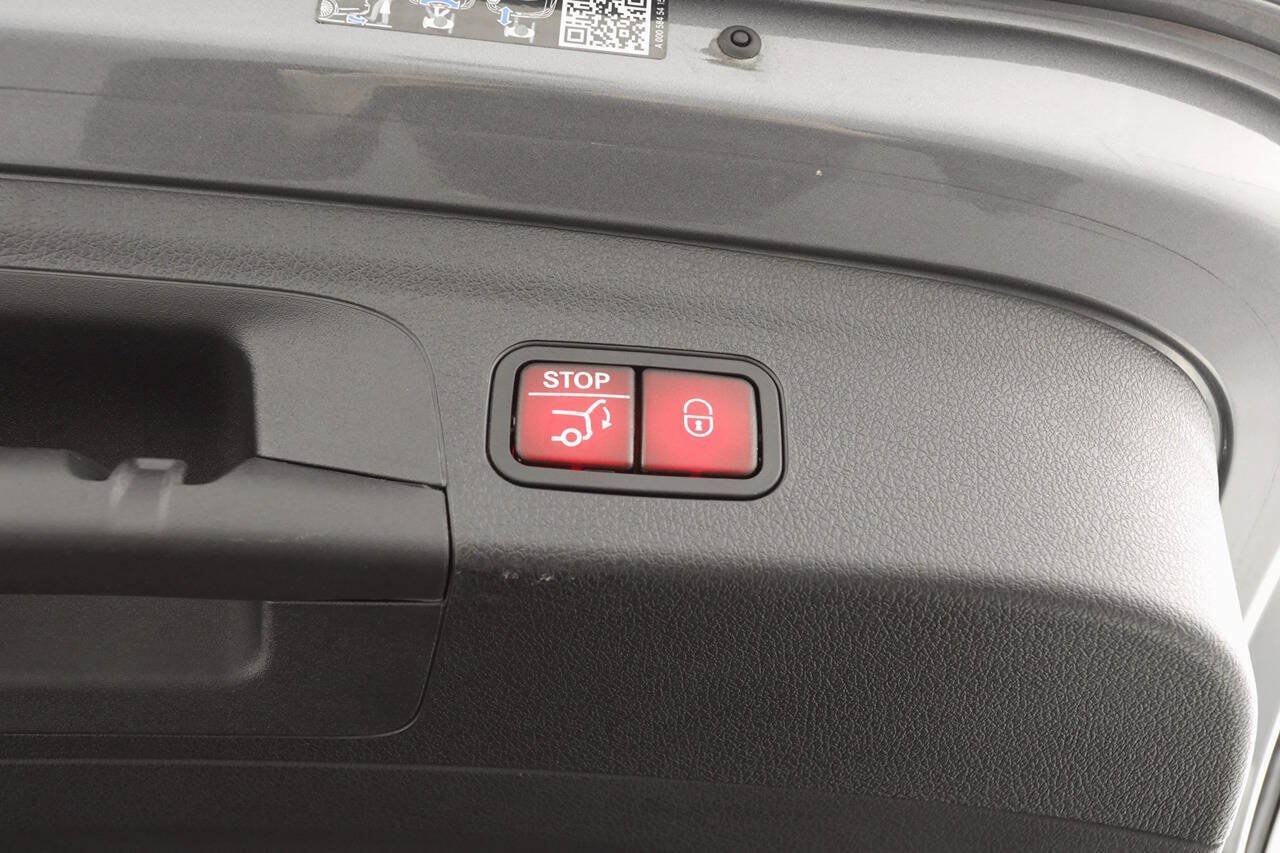 Used 2023 Mercedes-Benz GLE 450 4MATIC image 28