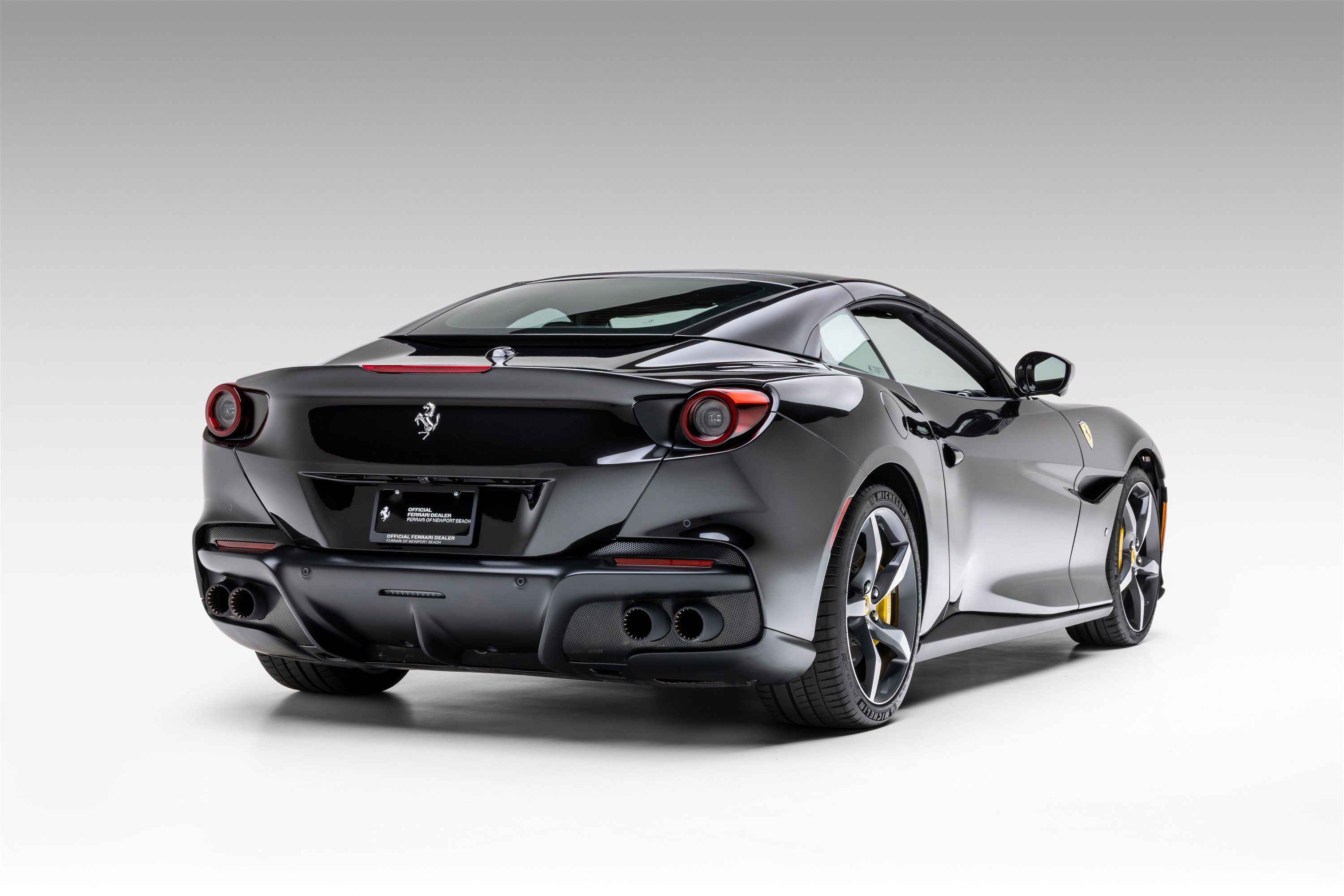 Certified 2023 Ferrari Portofino M RWD image 8