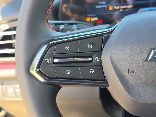 New 2027 Chevrolet Traverse RS FWD image 21