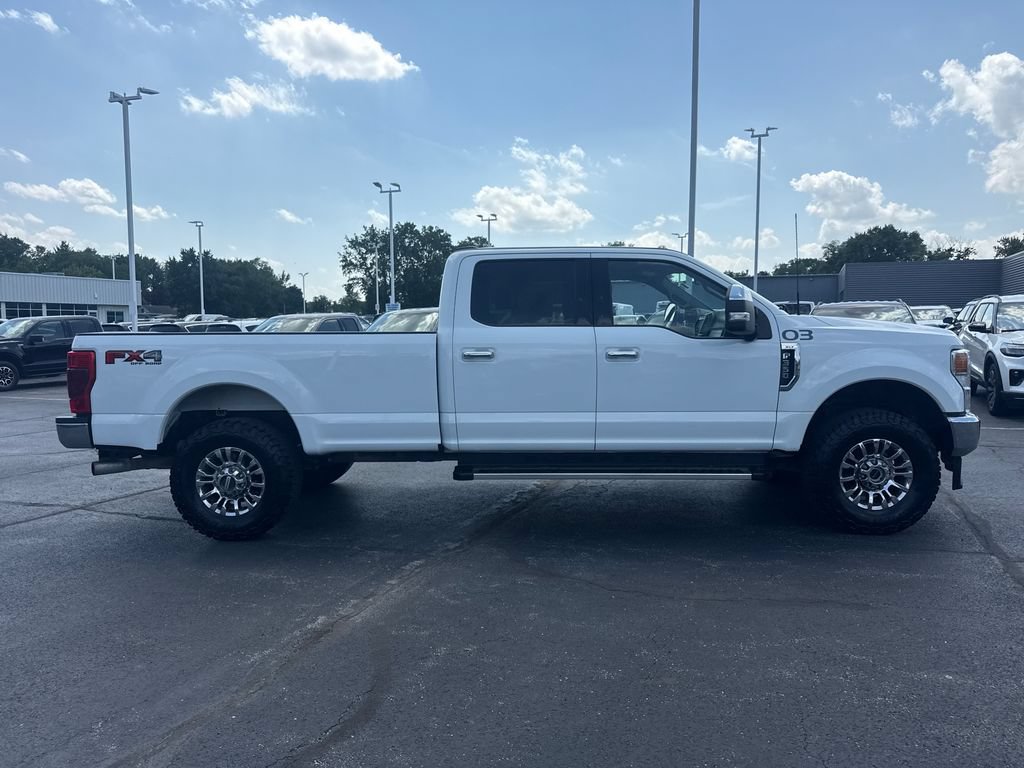 Used 2022 Ford F350 XLT w/ XLT Premium Package AWD/4WD image 7