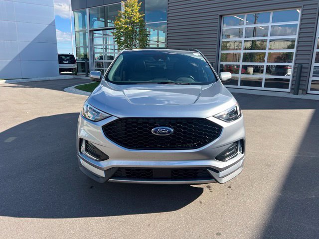 Used 2024 Ford Edge ST-Line AWD/4WD image 2