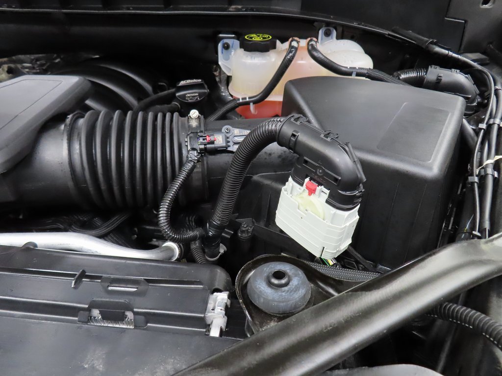 Used 2023 GMC Yukon SLE image 23