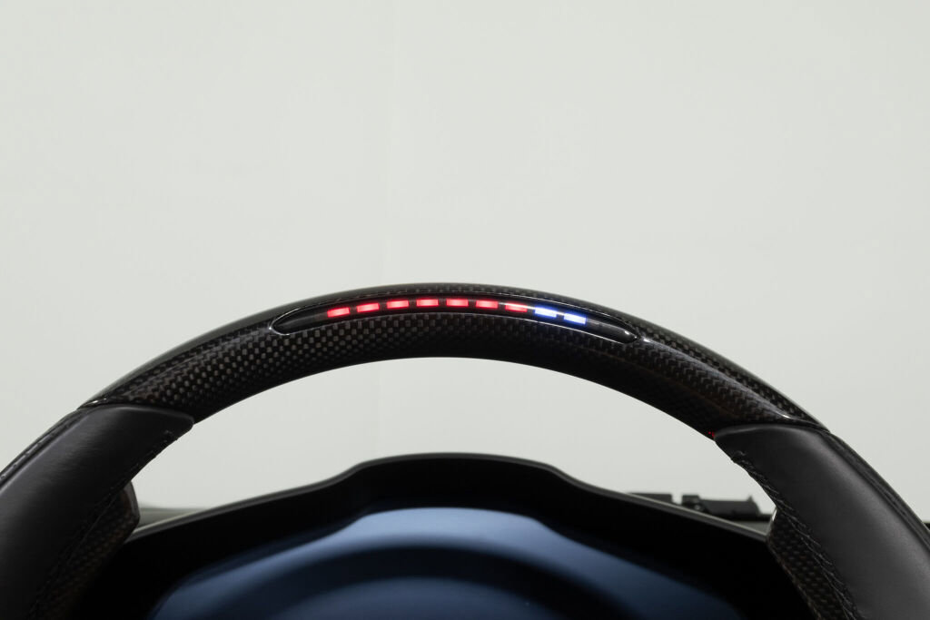 Used 2023 Ferrari SF90 Spider image 35