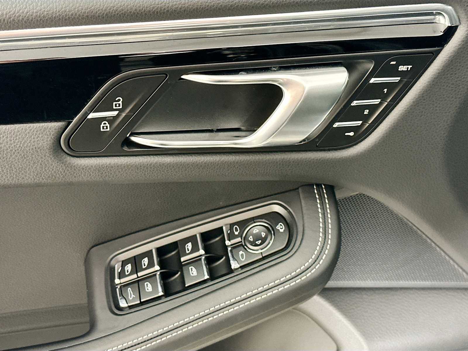 New 2025 Porsche Macan S image 11
